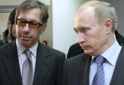Совладелец Альфа-Банка пожаловался Путину на судей